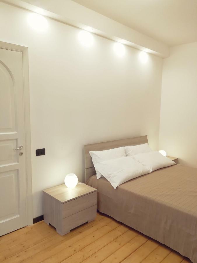 Luxurious Street Apartments Catánia Buitenkant foto